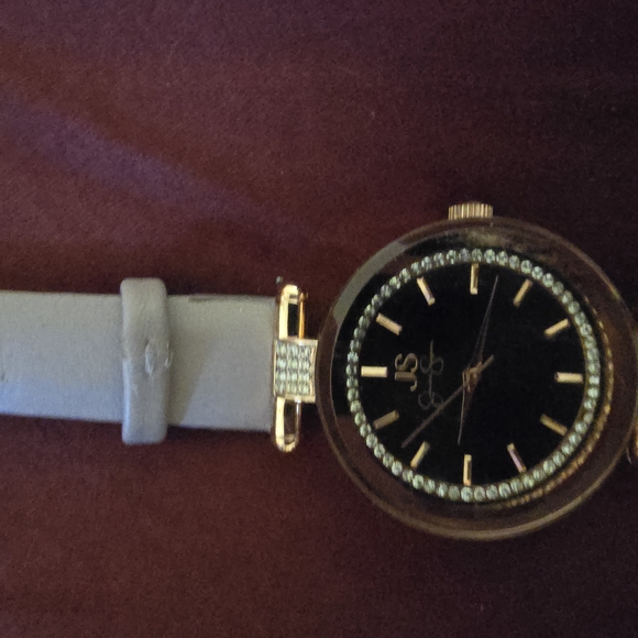 Jessica Simpson Watch - Picture 2 of 5